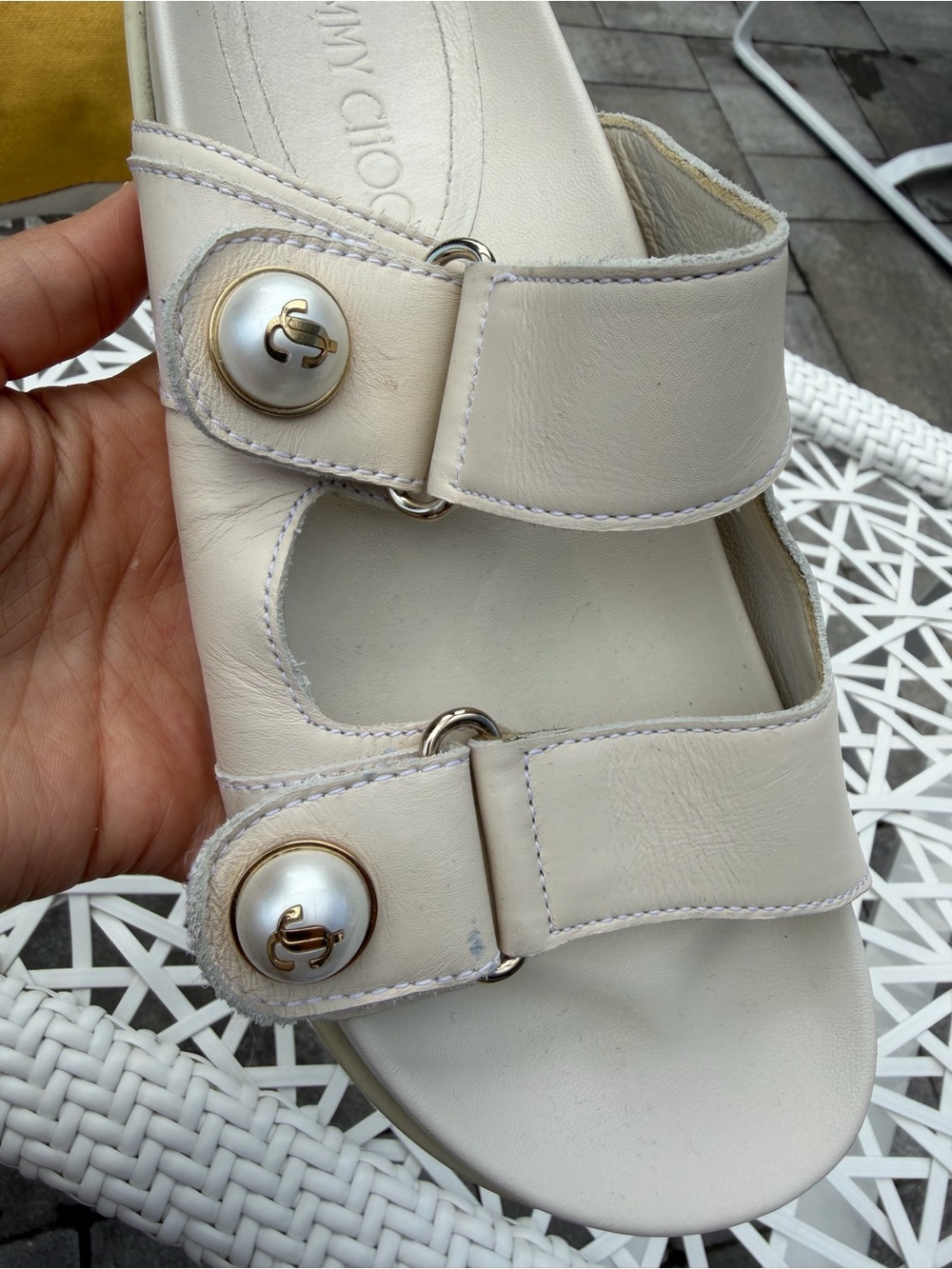 Jimmy Choo Ivory Leather Slide Sandals with Gold-Tone Hardware - Picture 4 of 8